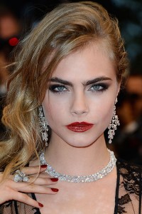 54bbbc5b355de_-_hbz-eyebrows-cara-delevingne-xln