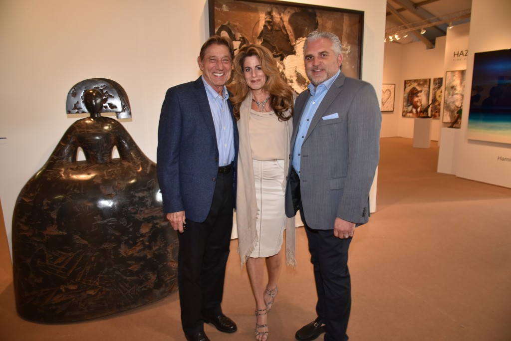 Joe Namath, Pamela Cohen, Nick Korniloff_Photo Credit Annie Watt